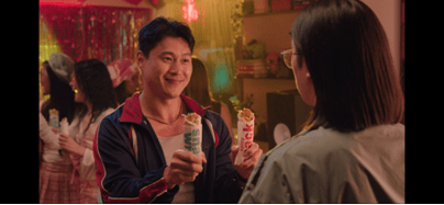 麥當勞推出全新大膽廣告企劃，強勢回歸人氣美食 Snack Wrap，聚焦亞裔美國創意人才