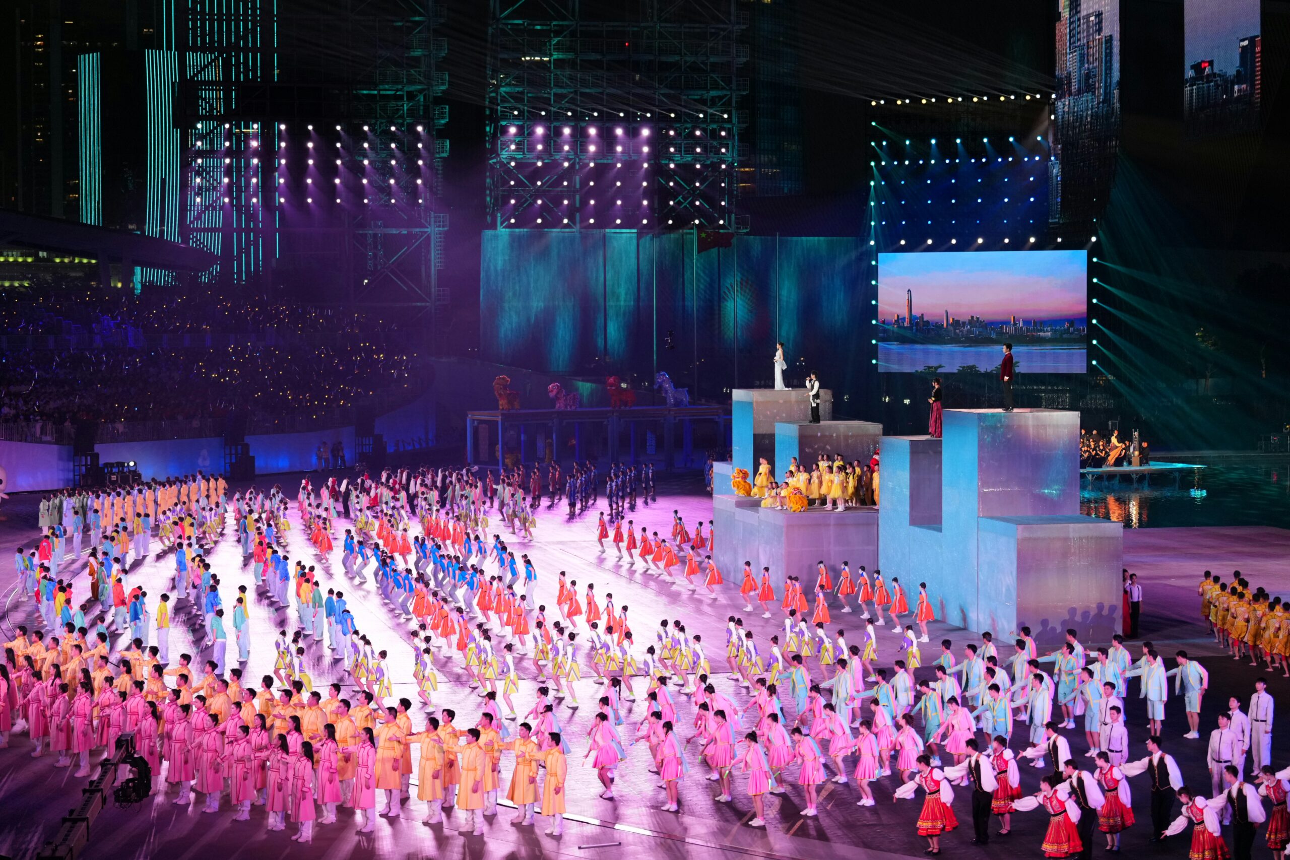 第十五届全国运动会闭幕式在深圳举行